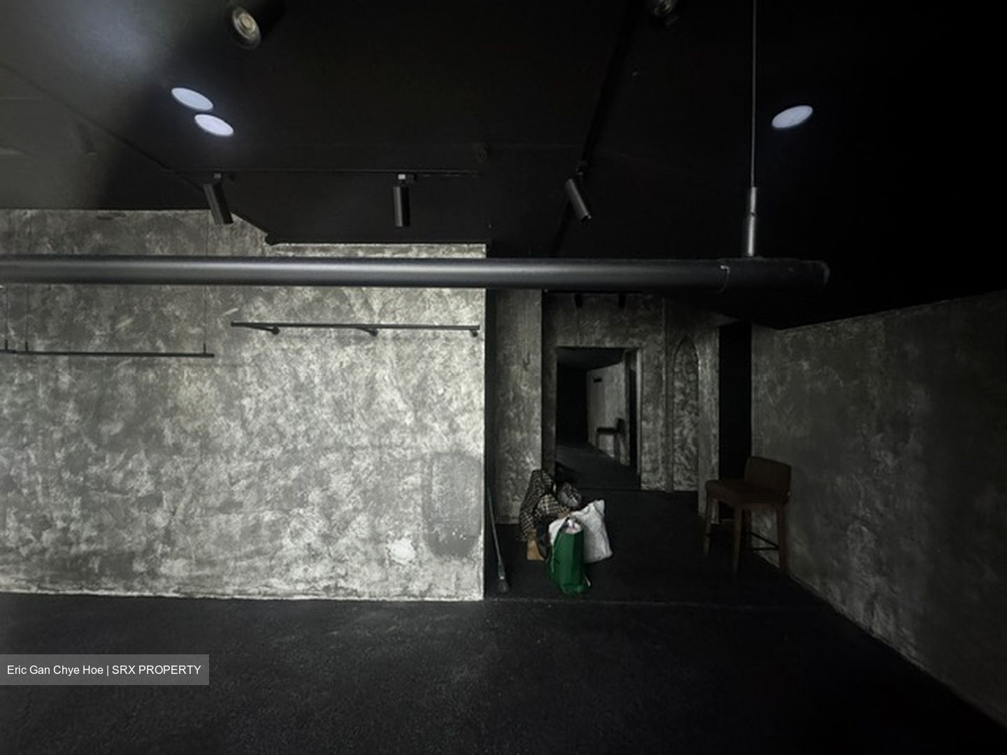 Orchard Plaza (D9), Retail #558692371